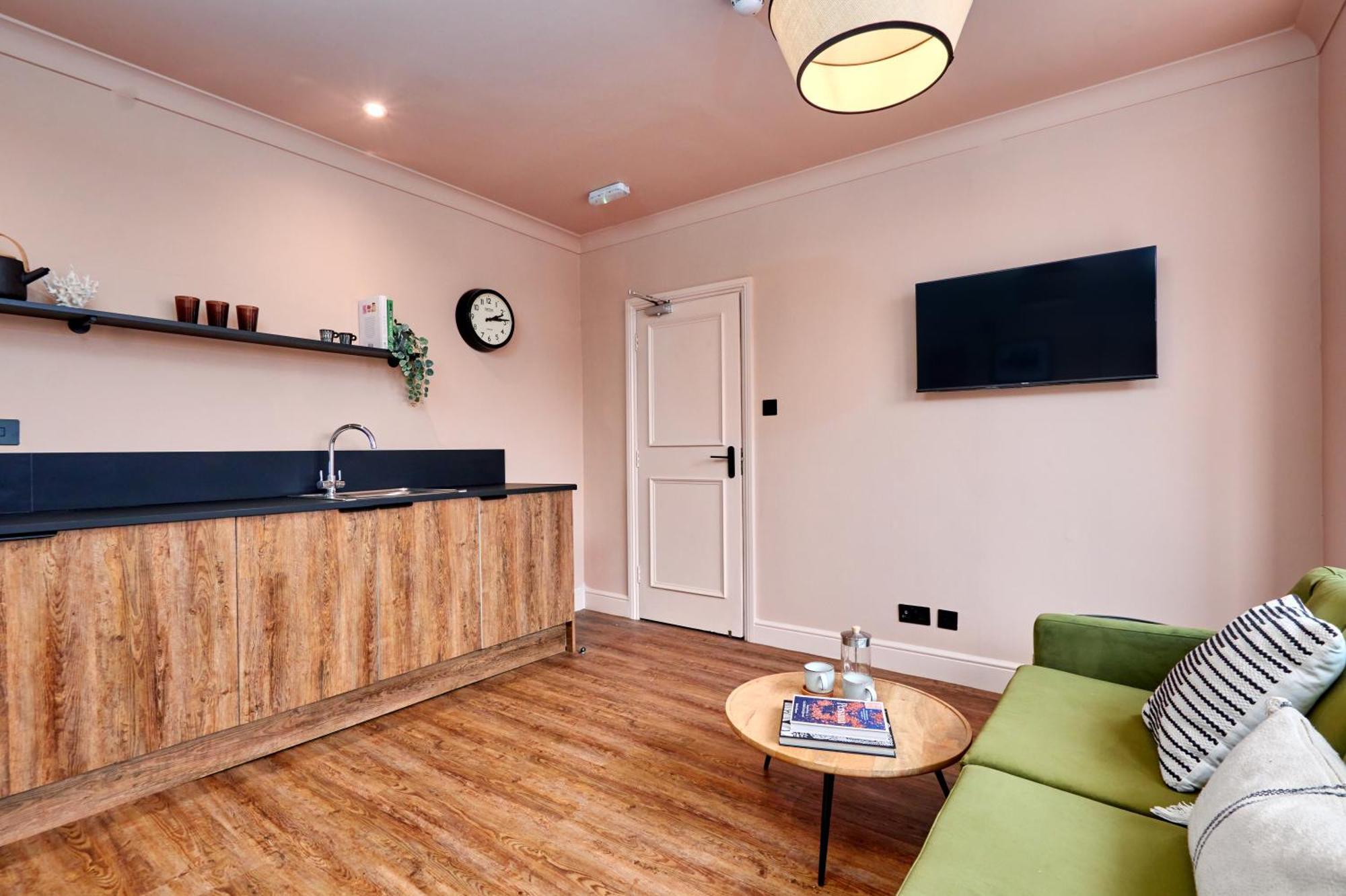 Settle In Winchester - Stylish Self Check-In Rooms Bagian luar foto