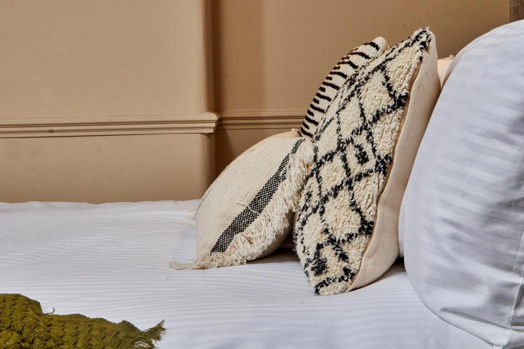 Settle In Winchester - Stylish Self Check-In Rooms Bagian luar foto