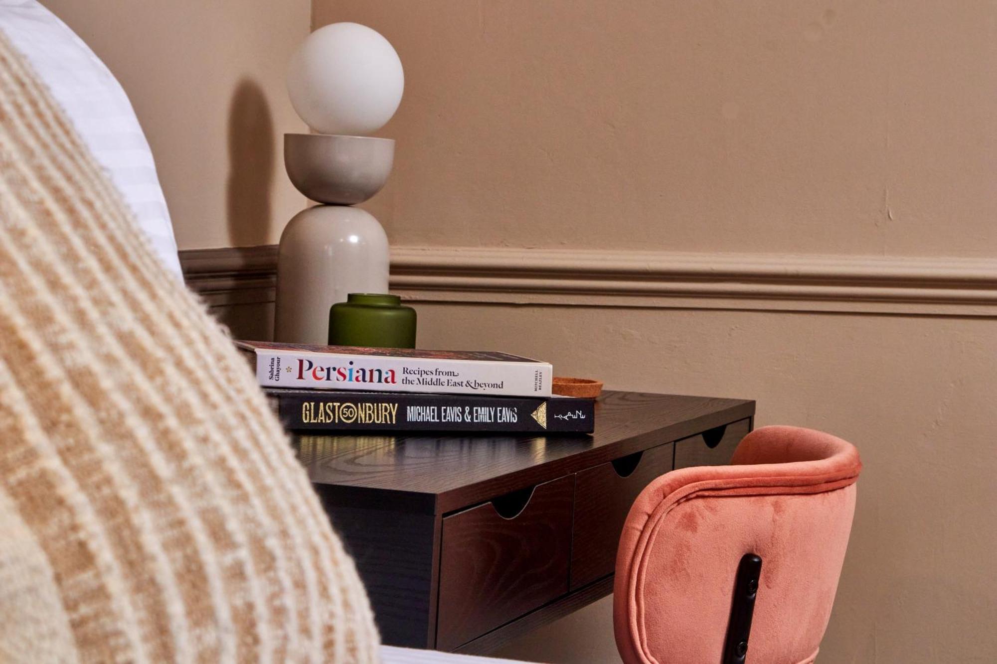 Settle In Winchester - Stylish Self Check-In Rooms Bagian luar foto