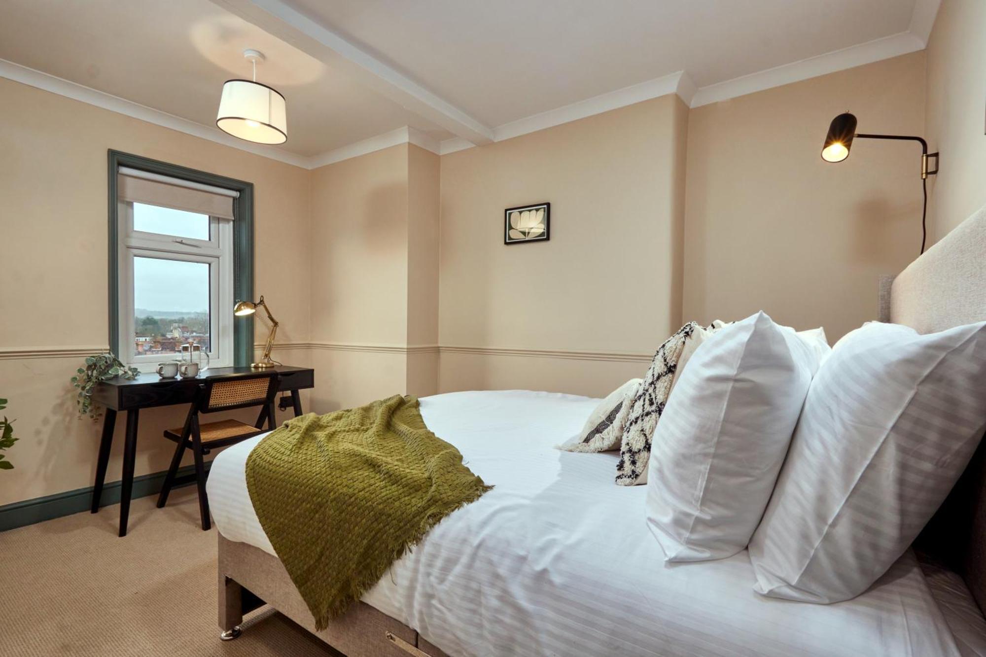 Settle In Winchester - Stylish Self Check-In Rooms Bagian luar foto