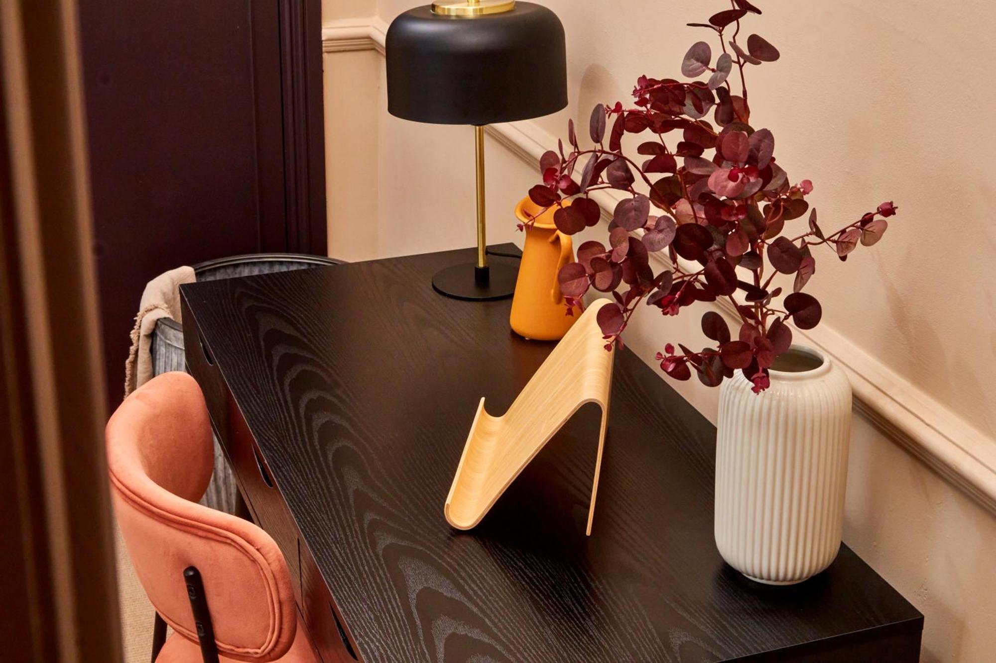Settle In Winchester - Stylish Self Check-In Rooms Bagian luar foto