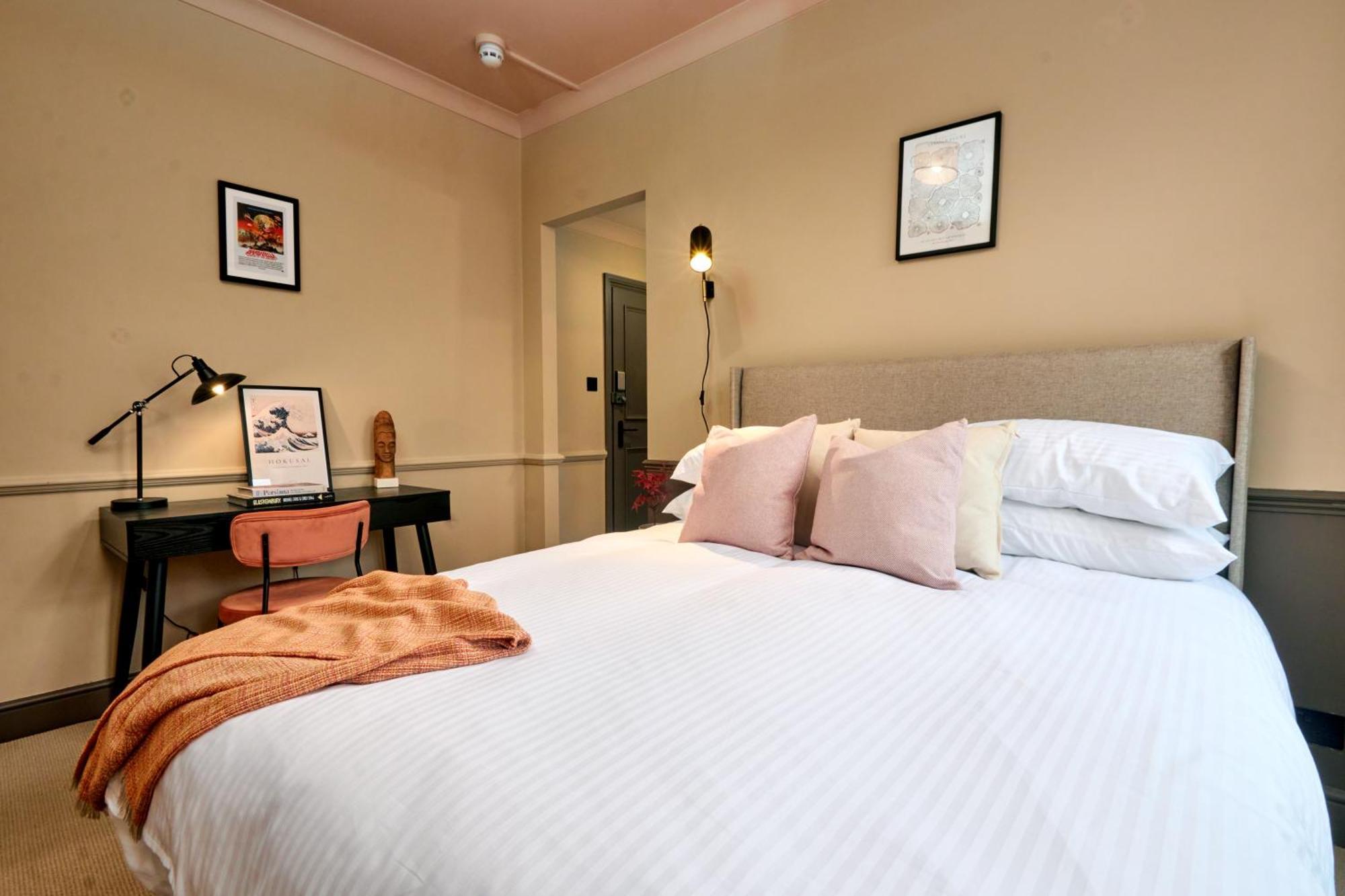 Settle In Winchester - Stylish Self Check-In Rooms Bagian luar foto